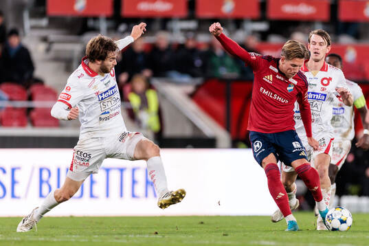 Degerfors Juhani Pikkarainen och Östers Noah Söderberg