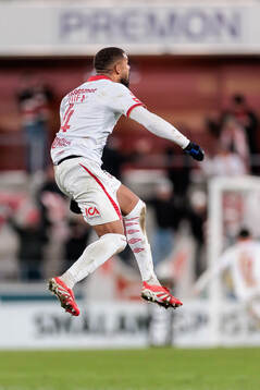 Degerfors Leon Hien jublar