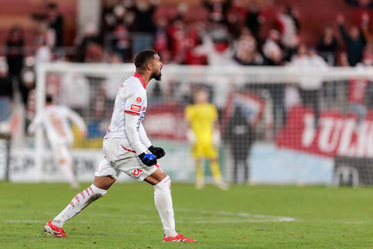 Degerfors Leon Hien jublar