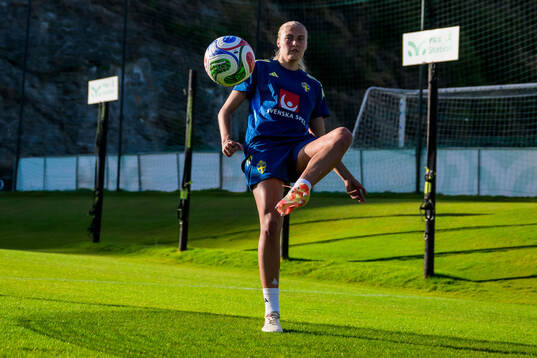 Elma Junttila Nelhage of the Swedish women's national