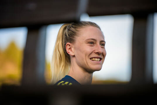 Rebecka Blomqvist is being interviewed by the media of the