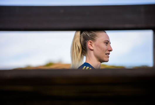 Rebecka Blomqvist is being interviewed by the media of the