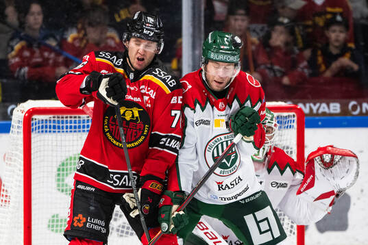 Luleås Anton Levtchi och Frölundas Christian Folin