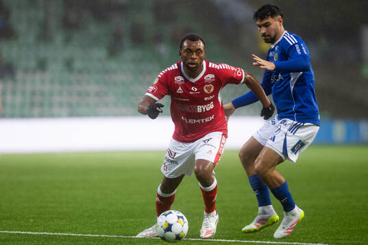 Kalmars Abdussalam Magashy och GIF Sundsvalls Carlos