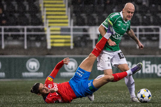 Helsingborgs Ervin Gigovic och Brages Anton Lundin