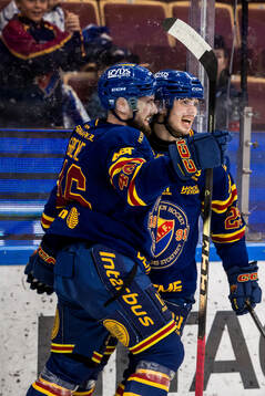 Djurgårdens Håvard Salsten jublar och Albin Grewe