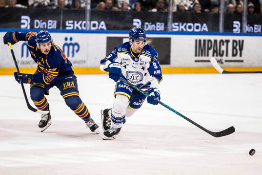 Djurgårdens Charles Hudon och Leksands Gabriel Fortier