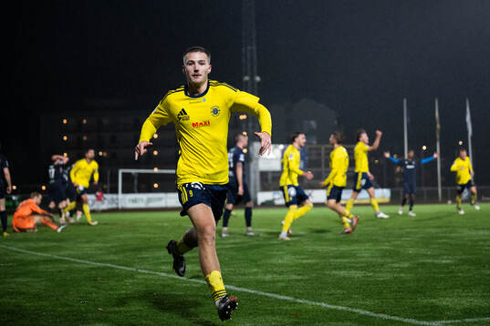 Ängelholms André Gustafson jublar
