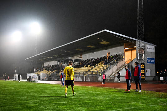 Ängelholms William Lindberg lämnar fotbollsplan