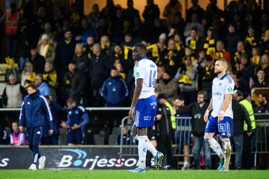 IFK Norrköpings Yahya Kalley och Amadeus Sögaard deppar