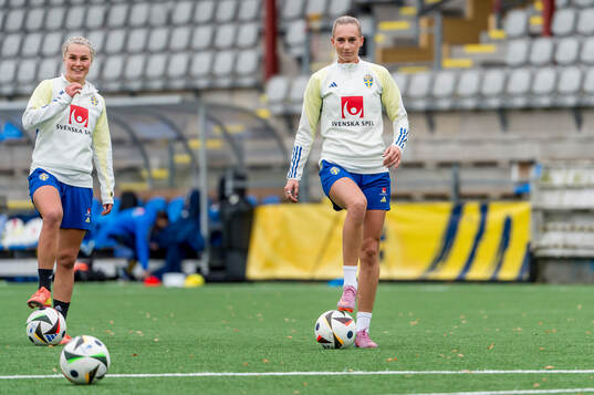 Johanna Svedberg och Ellen Wangerheim