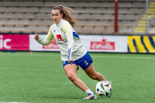 Lucia Duras