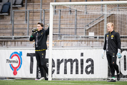 Elfsborgs målvakt Simon Eriksson och målvakt Isak