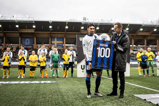 Sirius Joakim Persson hyllas för 100 matcher av