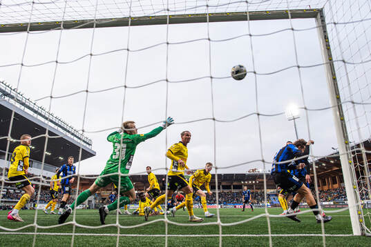 Elfsborgs målvakt Isak Pettersson släpper in 1-0