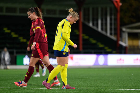 Matilda Nildén of Sweden looks dejected