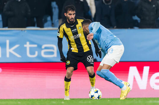 Hammarbys Montader Madjed och Malmö FFs Martin Olsson