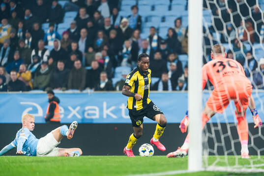 Malmö FFs Otto Rosengren, Hammarbys Okeke Obilor Denzel