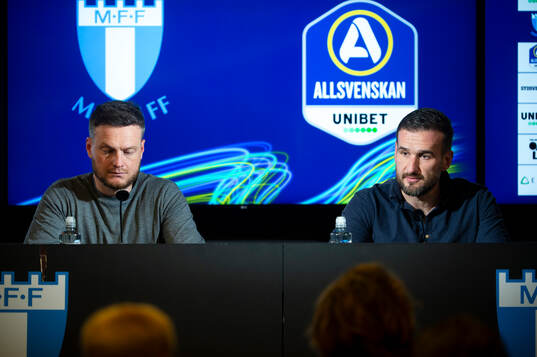 Hammarbys tränare Kim Hellberg  och Malmö FFs