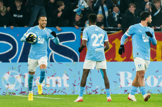 Malmö FFs Martin Olsson jublar