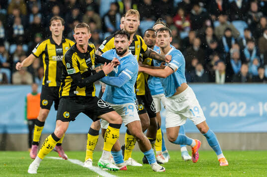 Hammarbys Frederik Winther och Malmö FFs Sead Haksabanovic