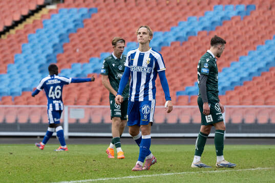 IFK Göteborgs Linus Carlstrand deppar