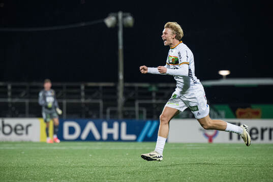 GAIS Rasmus Niklasson Petrovic jublar