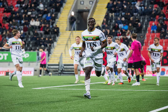 GAIS Ibrahim Diabate jublar