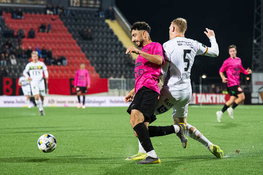 Brommapojkarnas Daleho Irandust och GAIS Robin Wendin