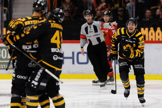 Skellefteås Pär Lindholm jublar