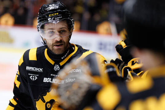 Skellefteås Arvid Lundberg jublar