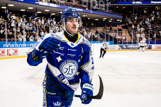 Leksands Nolan Stevens jublar