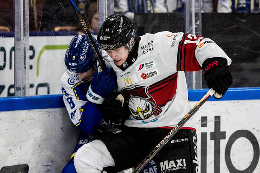 Leksands Matt Caito och Malmö Redhawks Linus Öberg