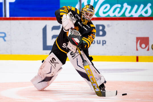 Skellefteås målvakt Strauss Mann