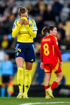 Nathalie Björn of Sweden looks dejected