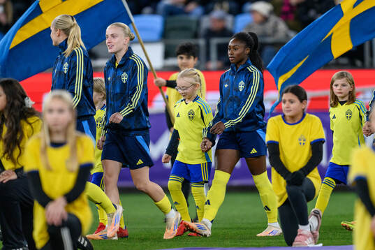 Anna Sandberg and Monica Jusu Bah of Sweden