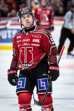 Örebros David Quenneville deppar