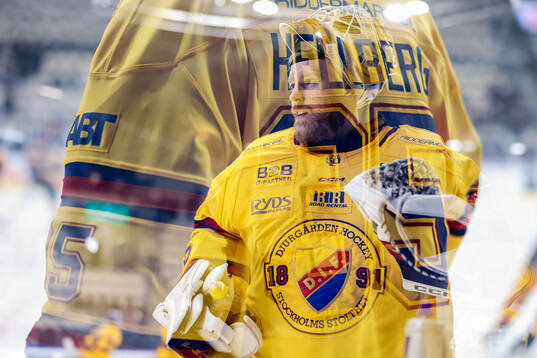 Dubbelexponering av Djurgårdens målvakt Magnus Hellberg