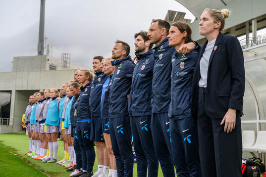 Head coach Gemma Grainger of Norway