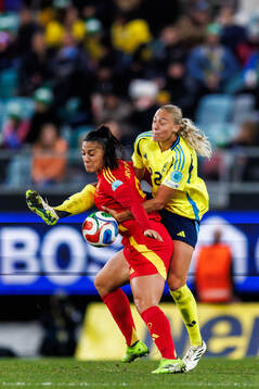 Cristina Martin-Prieto of Spain and Elma Junttila Nelhage