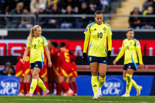 Rosa Kafaji of Sweden looks dejected