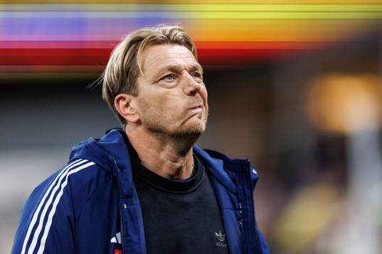 Head coach Tony Gustavsson of Sweden