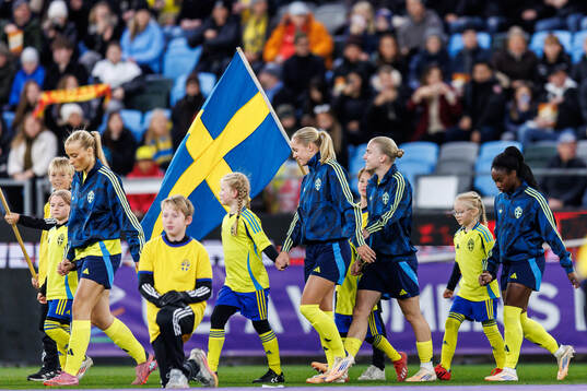 Smilla Holmberg, Hanna Lundkvist, Anna Sandberg and Monica