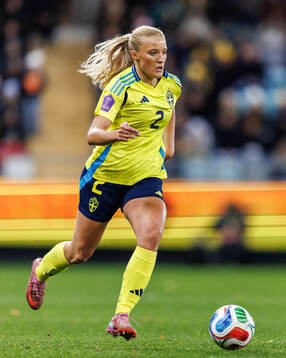 Smilla Holmberg of Sweden