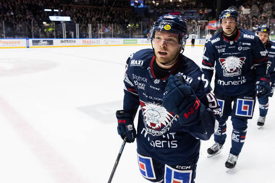 Linköpings Zion Nybeck jublar