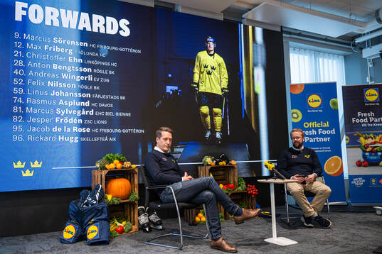 Tre Kronor herrs förbundskapten Sam Hallam