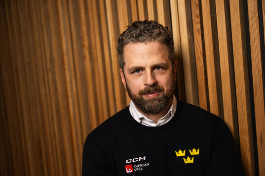 Tre Kronor dams förbundskapten Ulf Lundberg