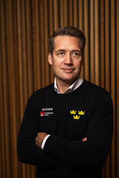 Tre Kronor herrs förbundskapten Sam Hallam