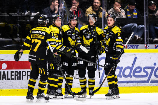 Västerås Oscar Lawner jublar
