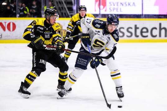 Västerås Patrick Guay och Södertäljes Carter Ashton